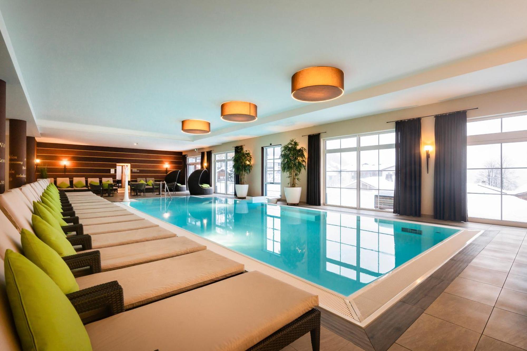 באד הינדלאנג Alpin Lodges - Moderne Appartements Mit Zugang Zu 3000 Qm Spa Panoramahotel Oberjoch מראה חיצוני תמונה