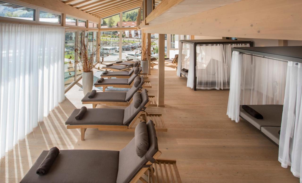באד הינדלאנג Alpin Lodges - Moderne Appartements Mit Zugang Zu 3000 Qm Spa Panoramahotel Oberjoch מראה חיצוני תמונה